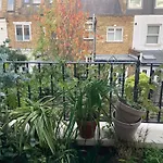 Central London Apartment Near Chelsea
